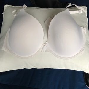 New Pink Victoria Secret t shirt  bra